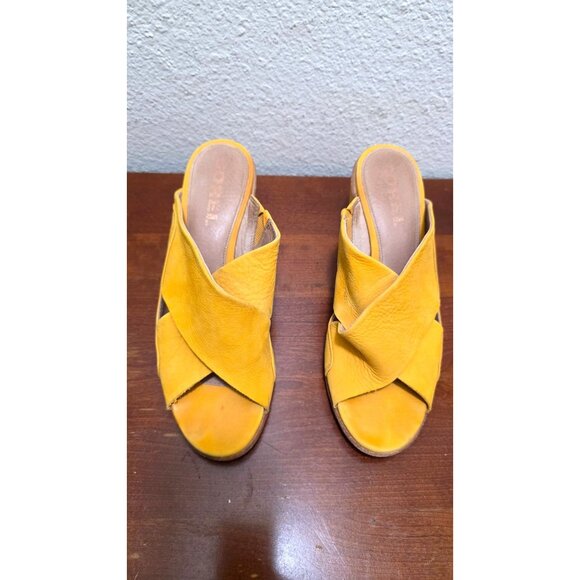 Sorel Nadia Women's Yellow Leather Open-Toe Slip on Block Heeled Sandals Size 10 - Picture 2 of 12